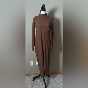 Brown Ribbed Long Sleeve Maxi Dress